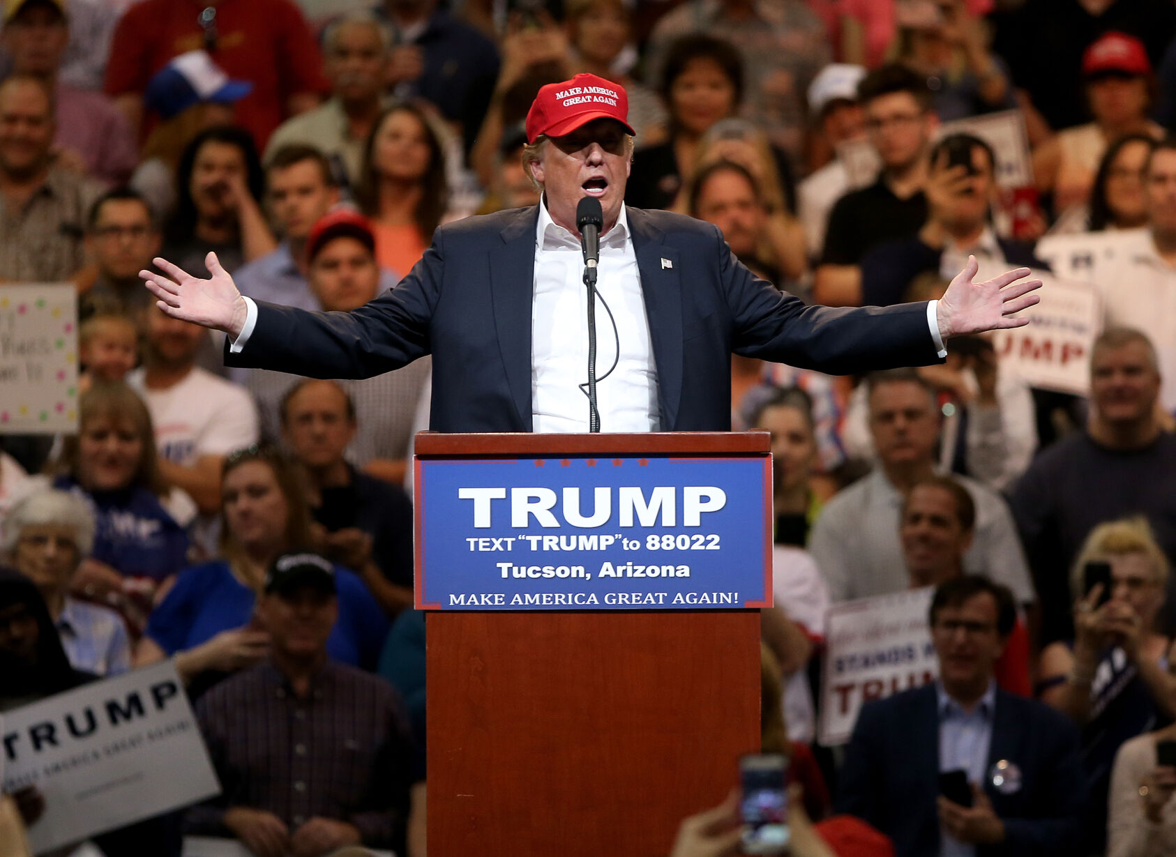 Donald Trump rally in Tucson